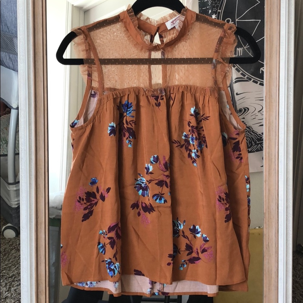 Floral top